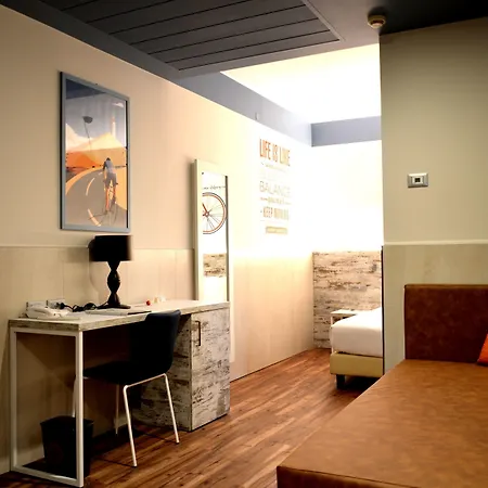 Hotel Western Soave 4*