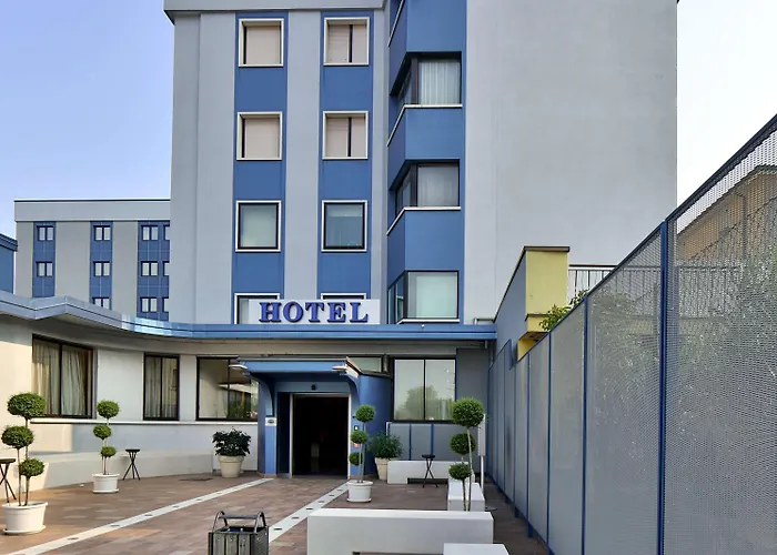 Hotel Western Soave