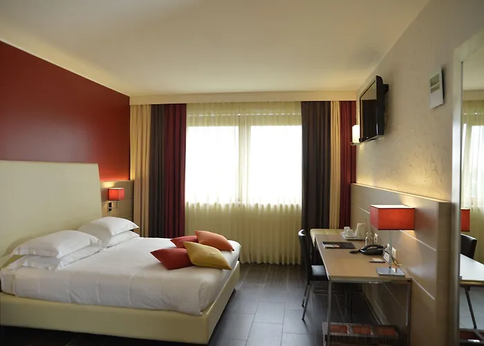 Western Soave Hotel 4*