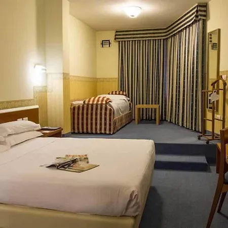 Hotel Western Soave 4*