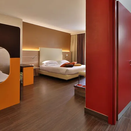 Western Soave Hotel 4*