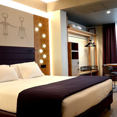 Western Soave Hotel
