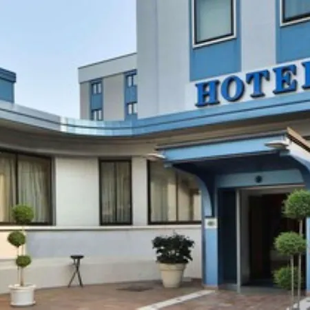 Hotel Western Soave
