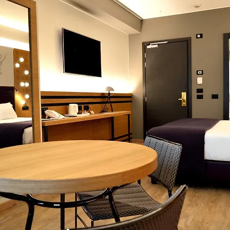 Western Soave Hotel 4*