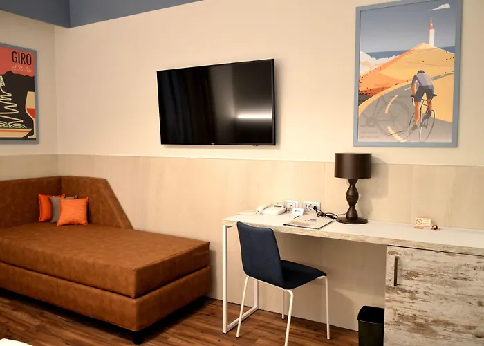 Hotel Western Soave 4*